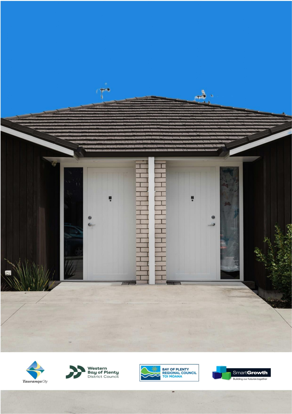A house with white doors

AI-generated content may be incorrect.