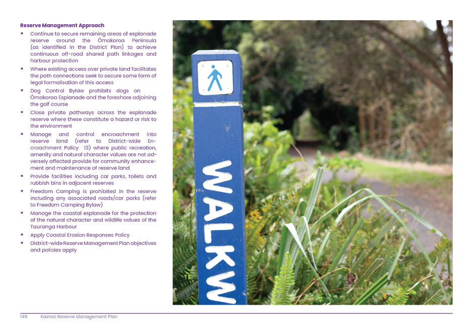 A blue sign post with a person on it

AI-generated content may be incorrect.